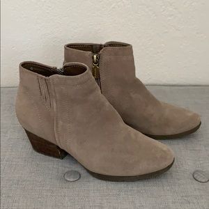 Blondo Waterproof Booties